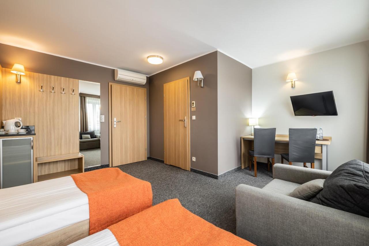 Hotel Lesny Bialystok Luaran gambar