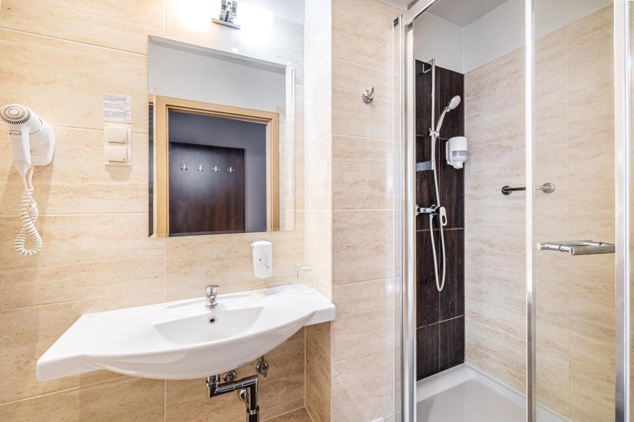 Hotel Lesny Bialystok Luaran gambar