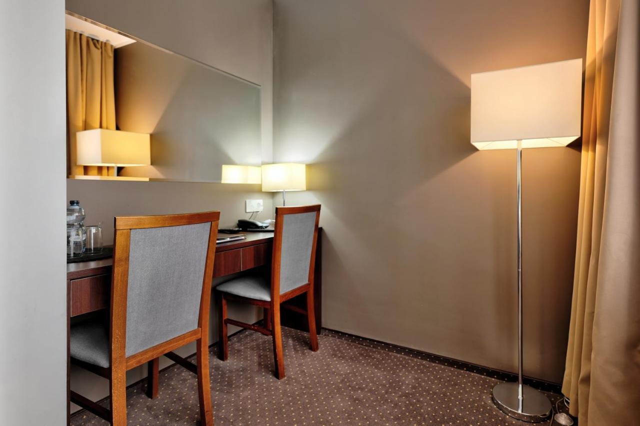 Hotel Lesny Bialystok Luaran gambar