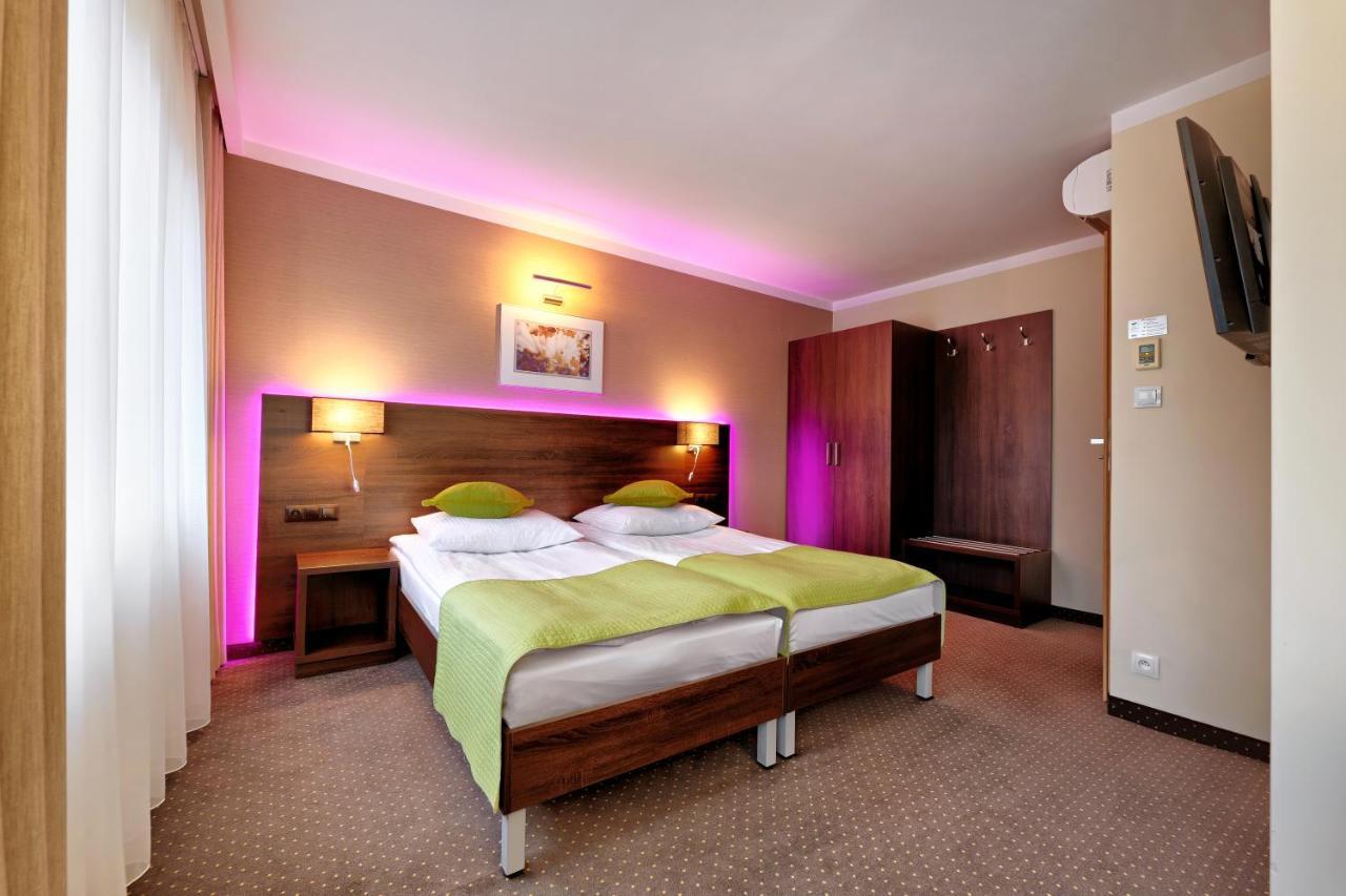 Hotel Lesny Bialystok Luaran gambar