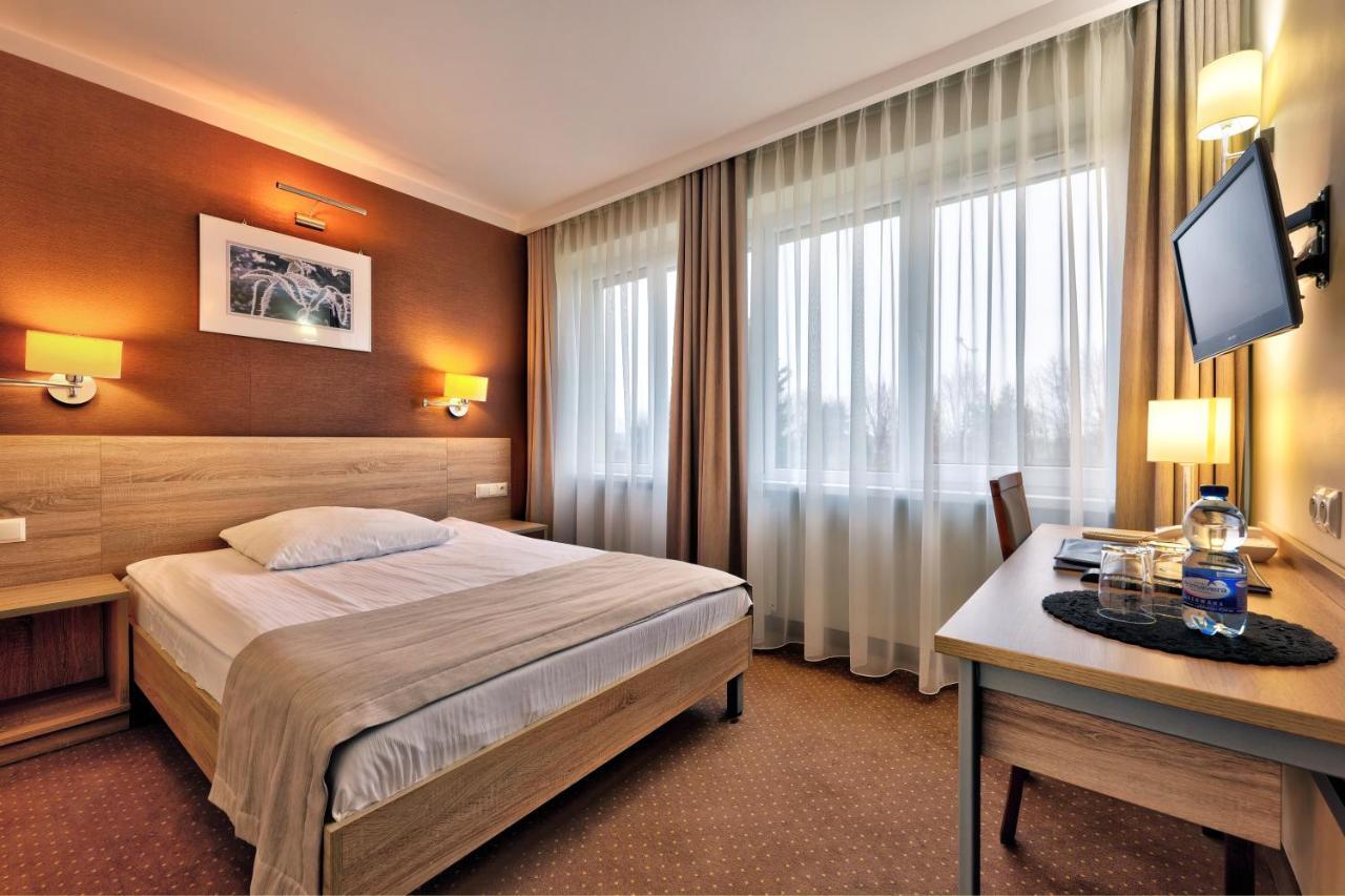 Hotel Lesny Bialystok Luaran gambar